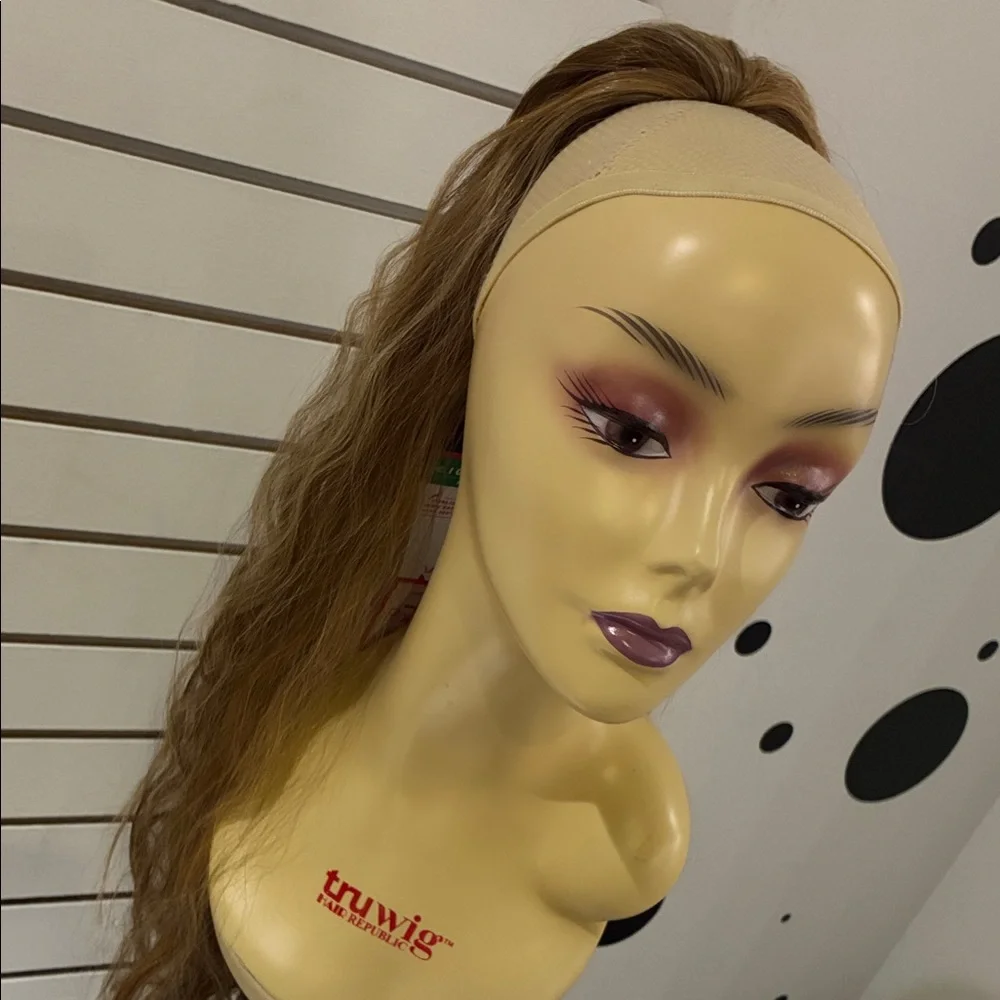 Brazilian ponytail